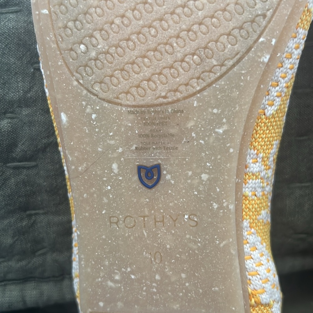 NWOB Rothy's Yellow Sunshine Daisy Print Round Toe Flats - Picture 7 of 7